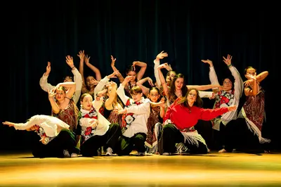 Akademia Tańca Bravo